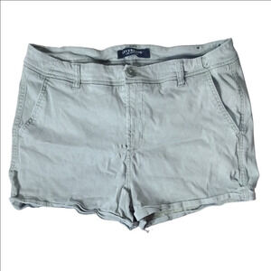 Liverpool Green Cargo Shorts Mid-Rise Comfort